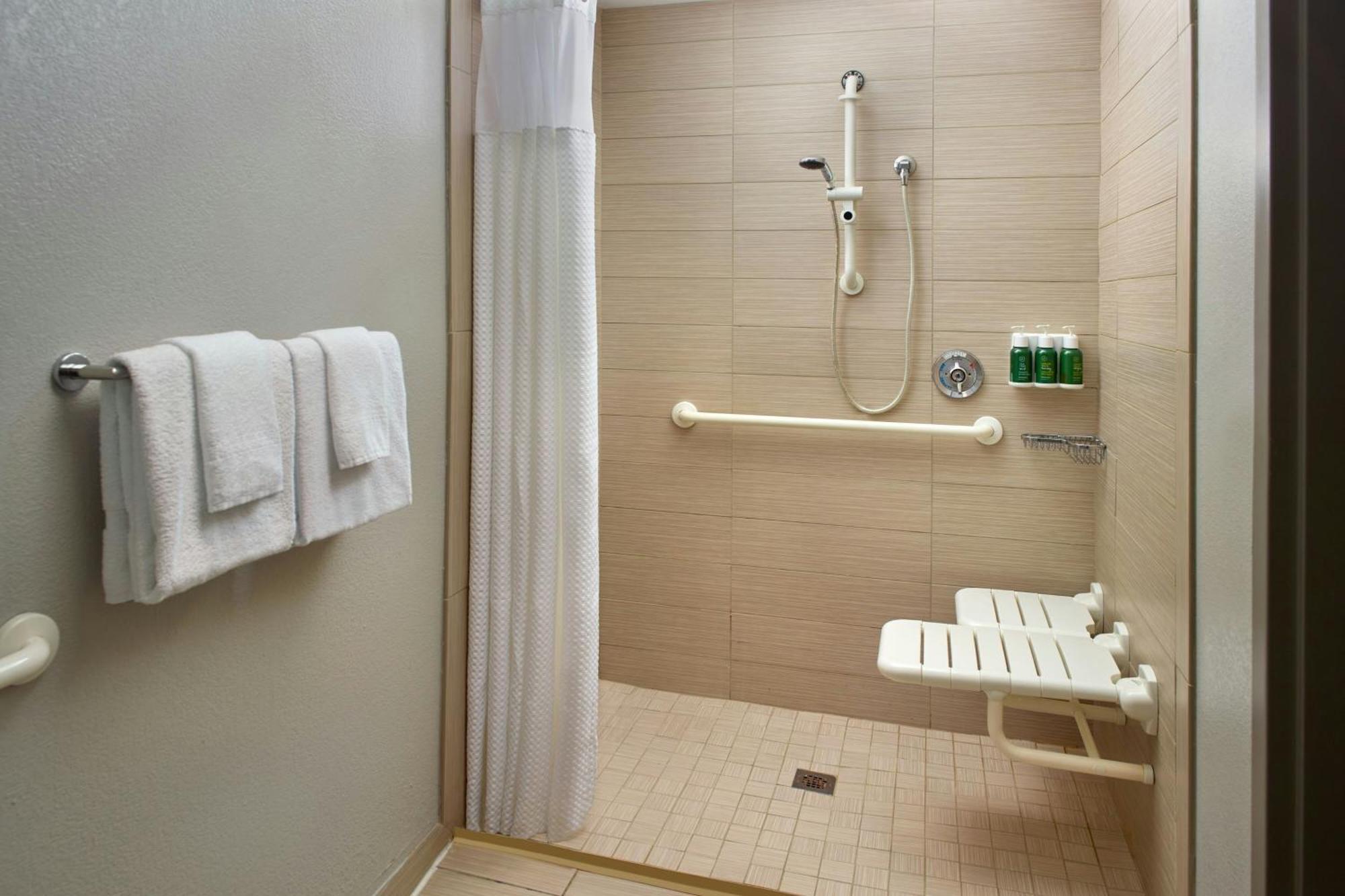 Courtyard By Marriott Myrtle Beach Broadway Bagian luar foto